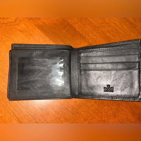 Vintage Canvas Gucci trifold wallet